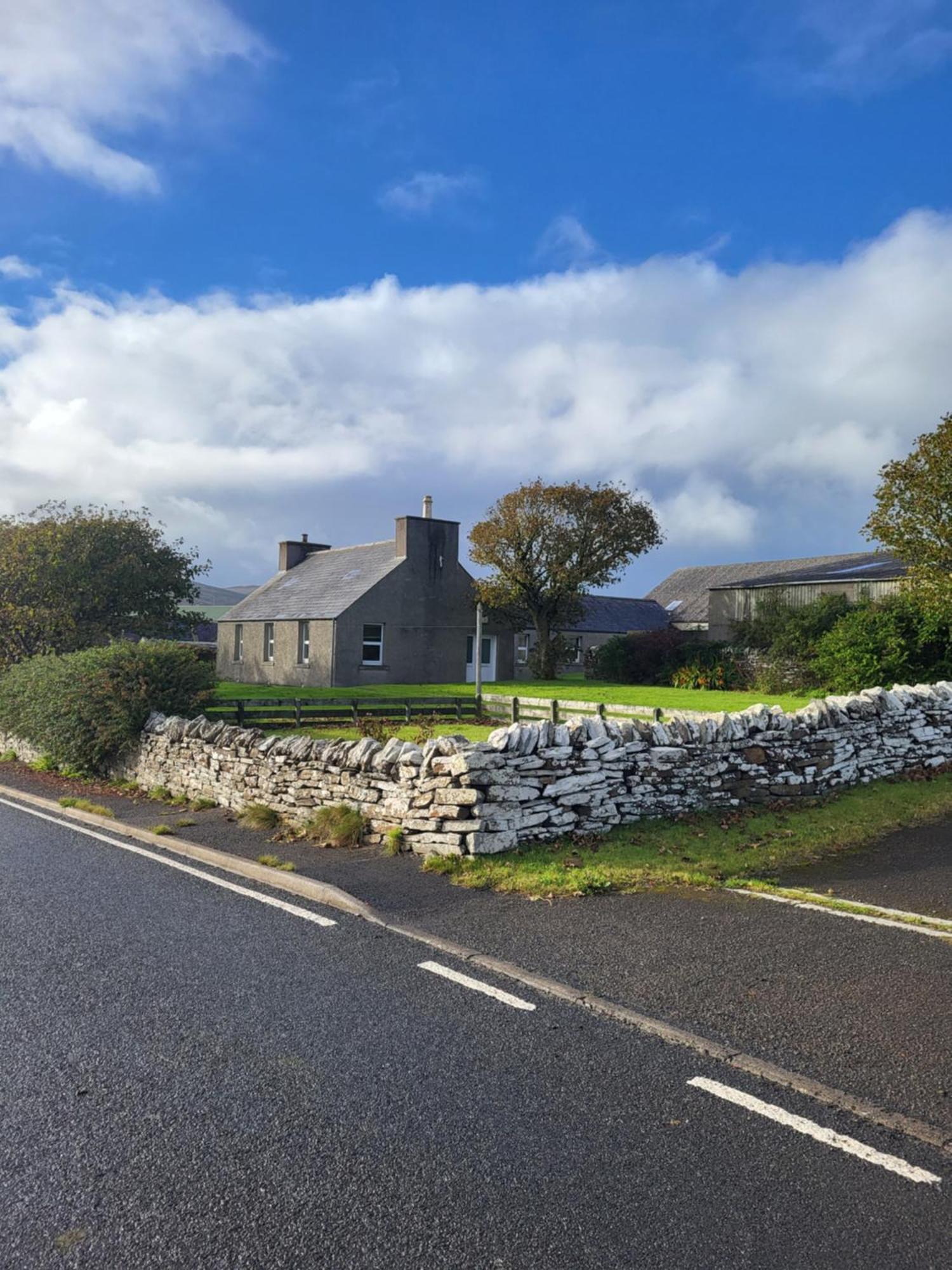 Kirbister Mill Farm Cottage Kirkwall Exterior foto